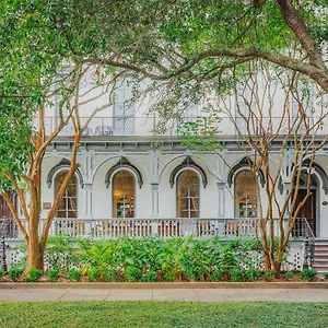Bellwether House ***** Savannah