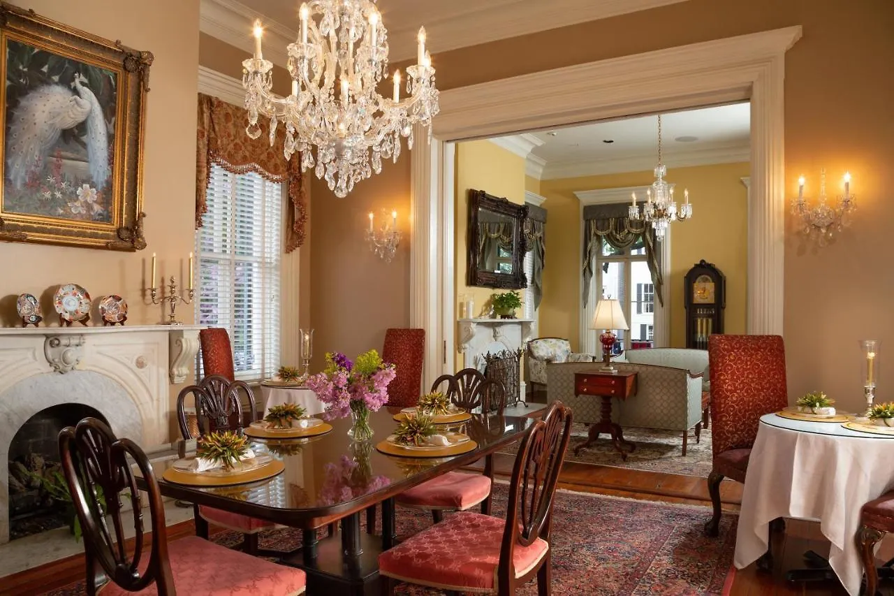 The Inn On West Liberty Savannah Couette-café