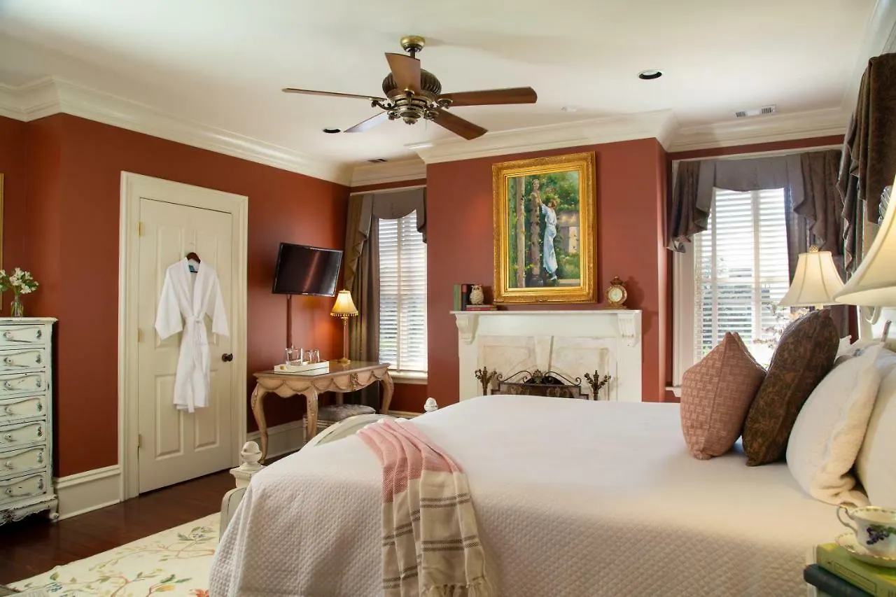 The Inn On West Liberty Savannah Couette-café